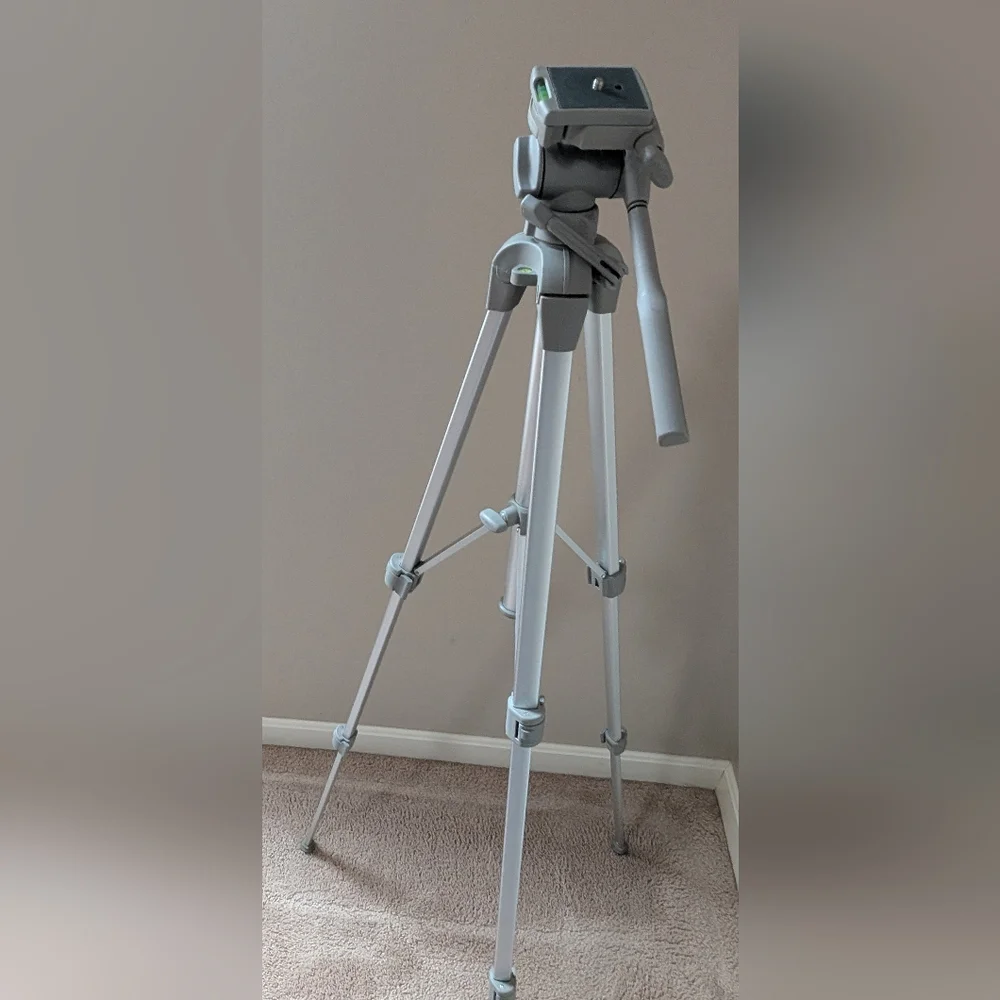 Platinum Plus Camcorder/Camera Tripod